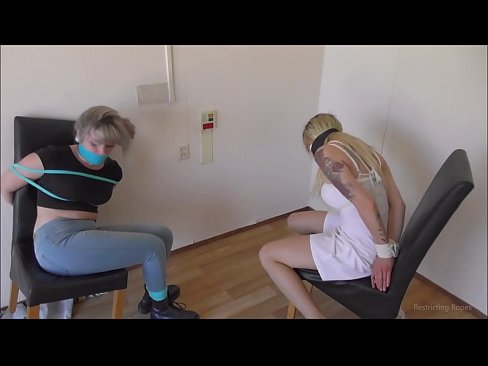 ❤️ Atkarīga / sasietas un ar aizliktām mutēm / damsel in distress ❤️ Porno fb pie mums lv.novoporn-com.ru